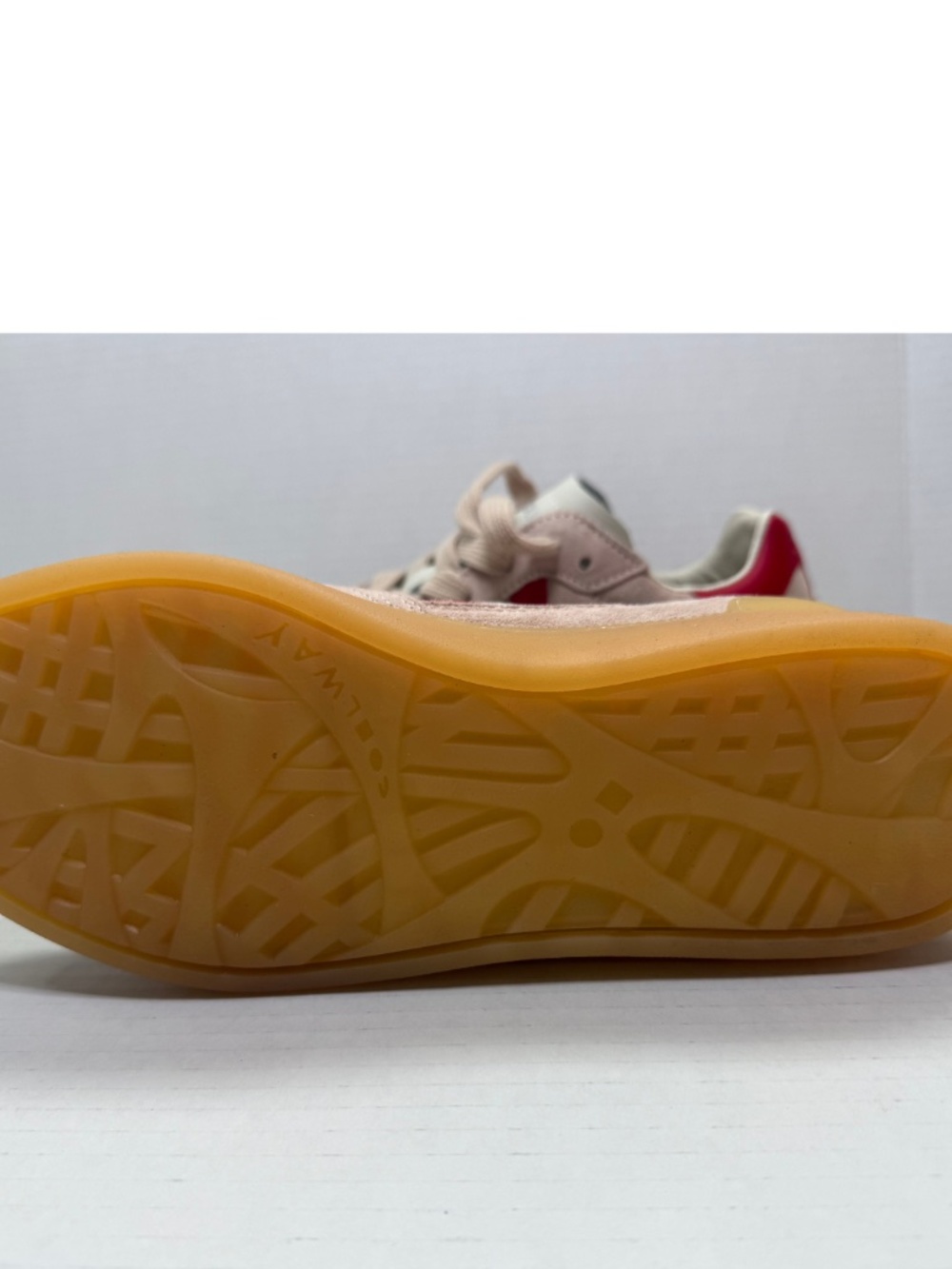 NWOB Coolway Goal Suede Retro Court Sneakers -Marshmallow/Red- size 7.5 US/ 38EU - Picture 5 of 11